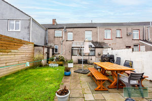 Photo 21- click for photo gallery